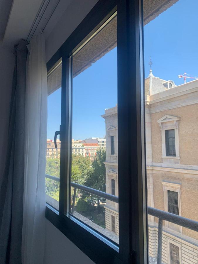 Luxury Studio Retiro Park & Prado Museum Madrid Exterior photo